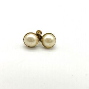 Vintage Faux Pearl Earrings Gold Tone Screw Back Classic Jewelry‎